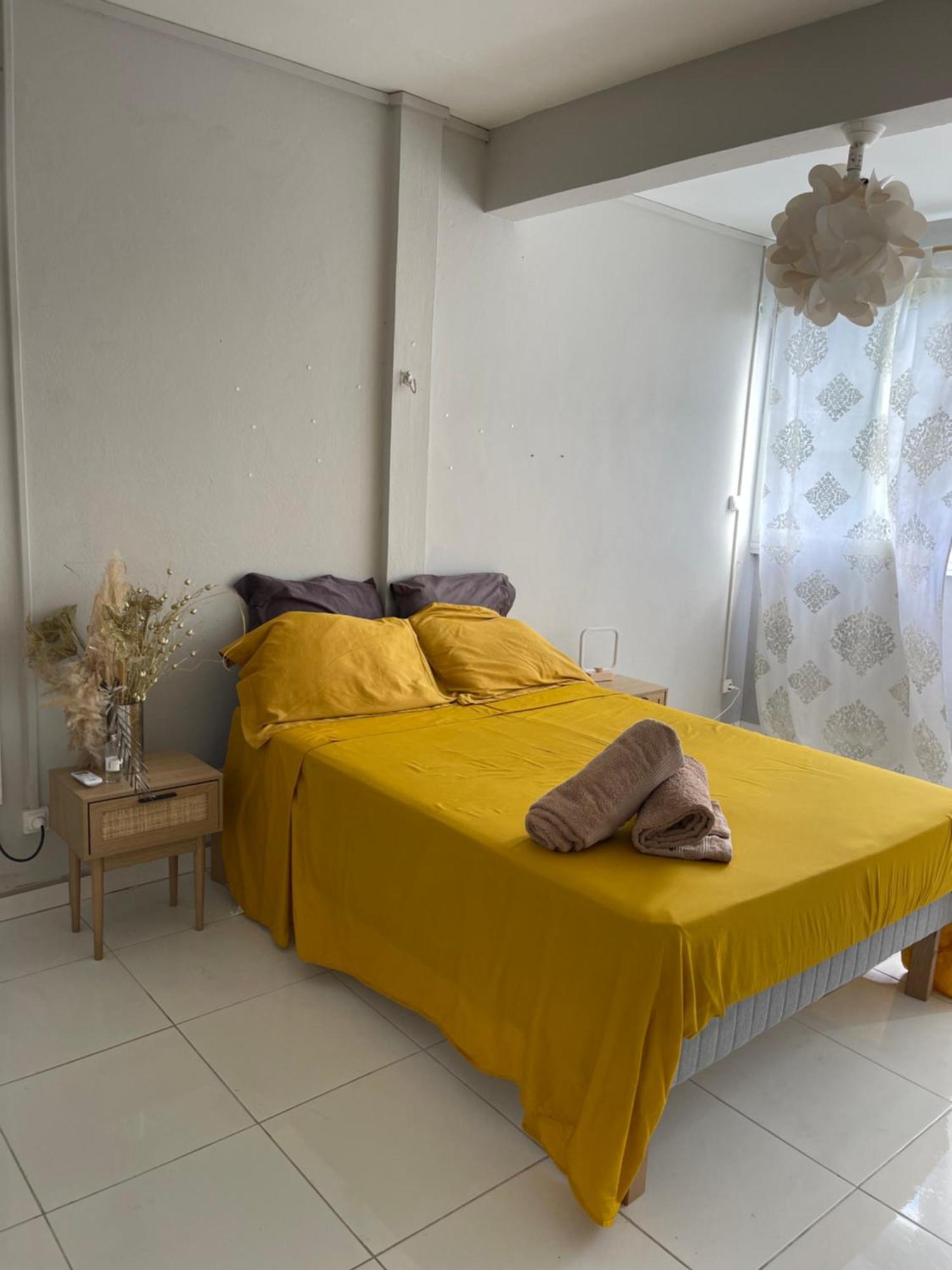 Appartement Lalau Avec Vue Sur La Mer Et Piscine Шелшер Екстериор снимка